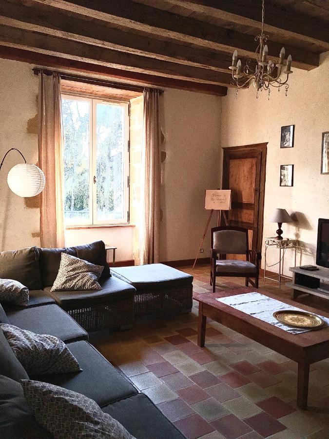 "La Maison De Villars" Au Coeur De La Nature Pressac Ngoại thất bức ảnh