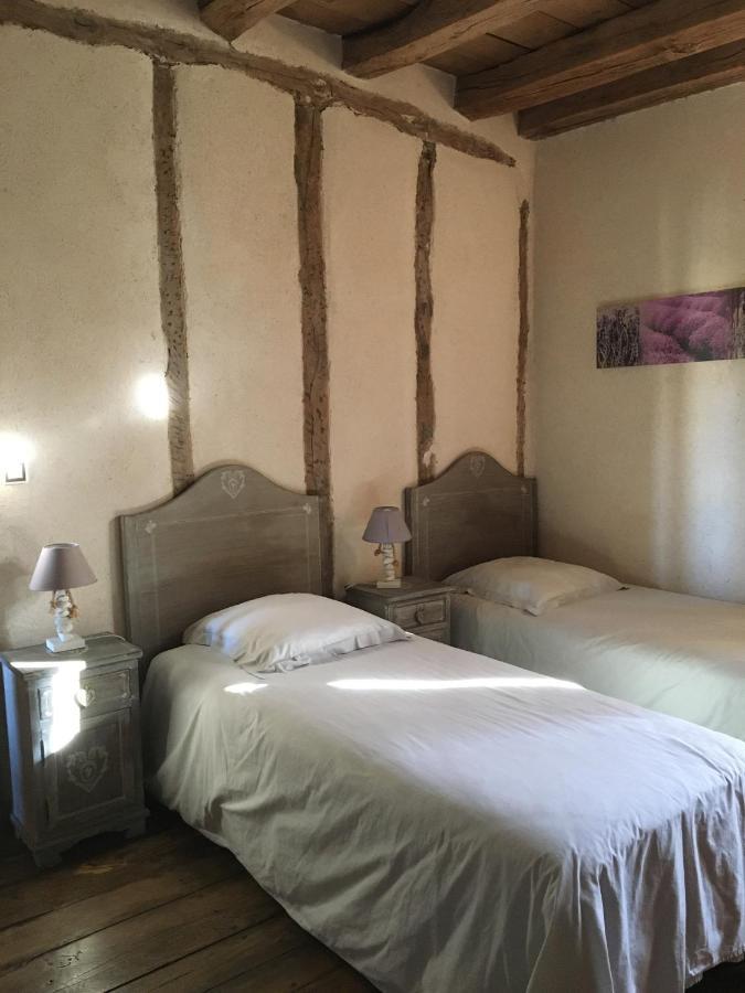 "La Maison De Villars" Au Coeur De La Nature Pressac Ngoại thất bức ảnh